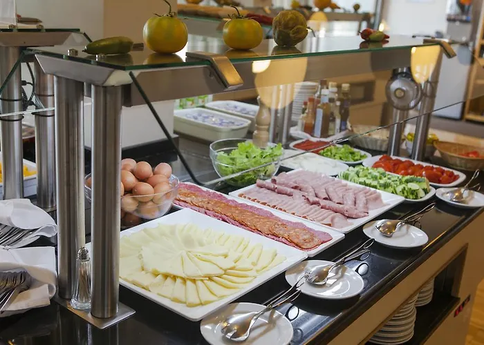 Alfagar Village Aparthotel 3*