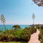 Alfagar Village מלון דירות 3*