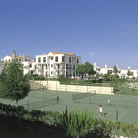 アパートホテル Alfagar Village
