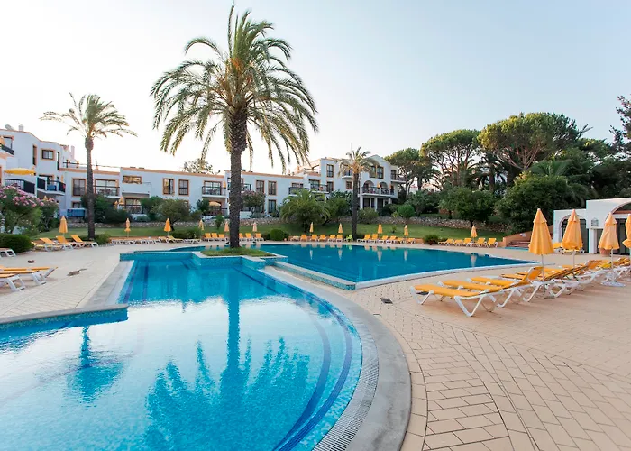 Alfagar Village אלבופיירה