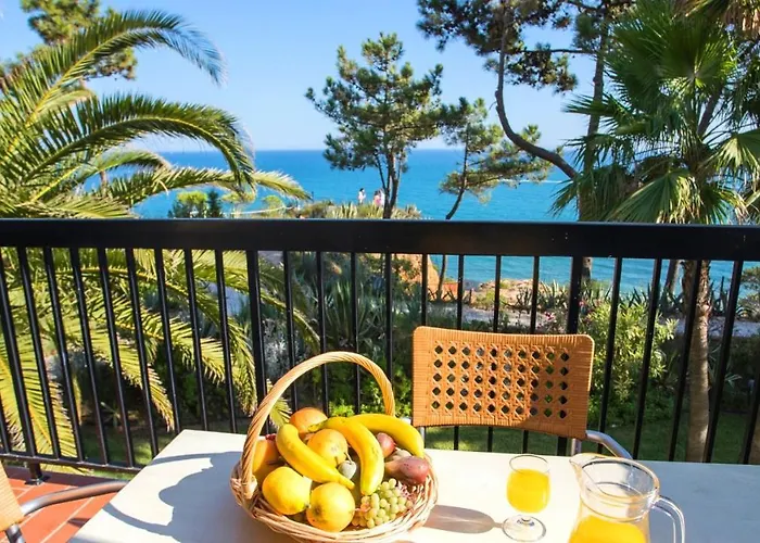 Alfagar Village מלון דירות 3*