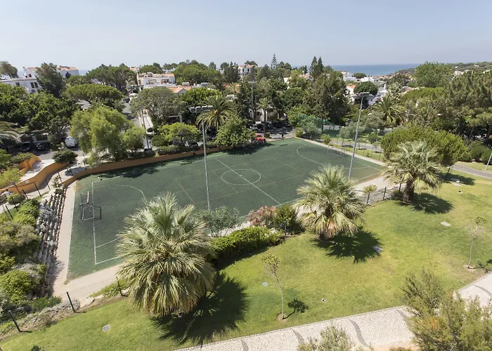 Alfagar Village מלון דירות אלבופיירה