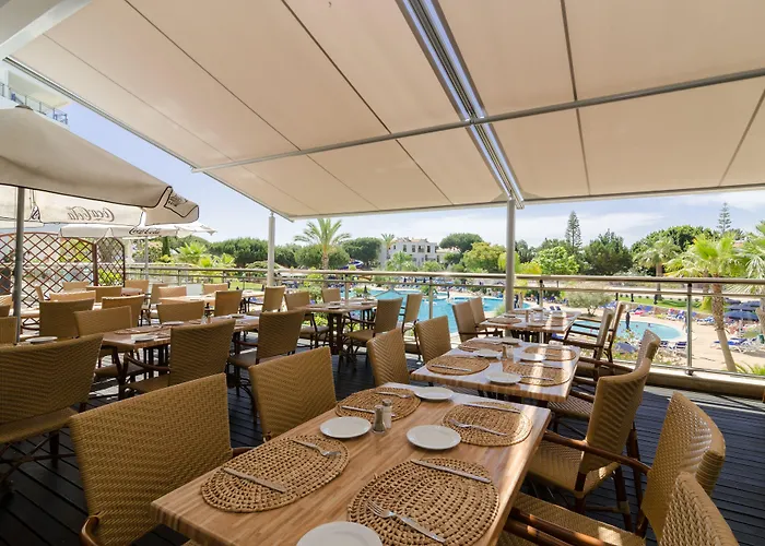 Alfagar Village מלון דירות 3*