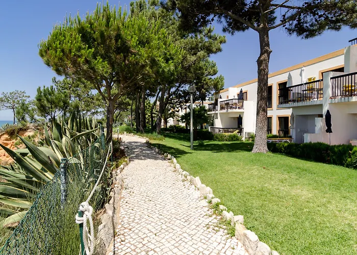 Alfagar Village מלון דירות