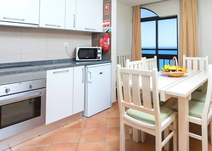 Alfagar Village מלון דירות 3*