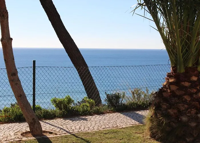 Alfagar Village מלון דירות